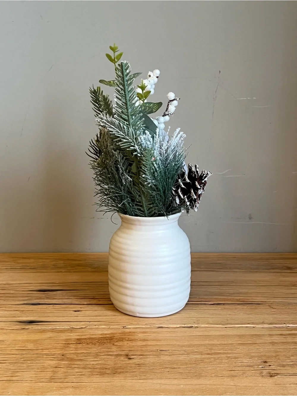 Artificial Holiday Arrangement In Ceramic Cream Color Vase-NWT